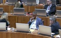 الوزير الأول في ويلز يخسر تصويت الثقة