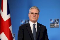 ستارمر: سنقضي على الهجرة غير الشرعية من المصدر