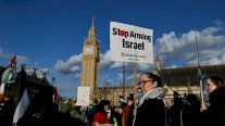 بريطانيا تلغي تراخيص مبيعات بعض الأسلحة لإسرائيل 