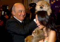 محمد الفايد مارس ثقافة سامة من السِّرية والترهيب