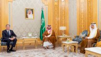 محمد بن سلمان وبلينكن يبحثان وقف التصعيد في المنطقة