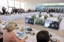 قمة أوروبية في بودابست غداة فوز ترامب