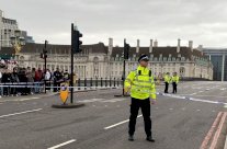 حادث طعن يغلق جسر ويستمنستر في قلب لندن