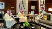 عبدالله الثاني يستقبل وزير الدفاع السعودي 