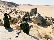 المغرب يفرج عن 5 جنود جزائريين دخلوا إلى الأراضي المغربية