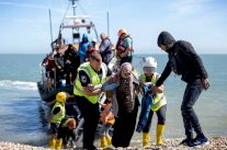 أرقام طلبات اللجوء لبريطانيا تتضخم!