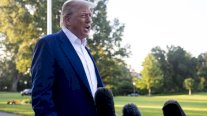ترامب يطالب بطرد مراسلة