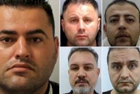 بريطانيا تعاقب قادة عصابات تهريب البشر