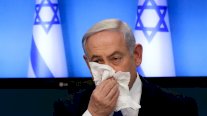 تسمم نتانياهو.. تناول طعاماً فاسداً ويلزم الفراش 