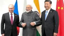 بوليتيكو: قمة صينية هندية روسية للرد على ترامب 