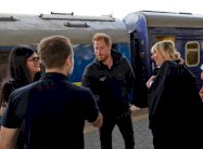 الأمير هاري فجأة في كييف على متن قطار