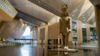 المتحف المصري الكبير يفتتح أبوابه لزواره أمام العالم بعد سنوات من التأجيل