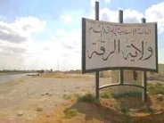 أسباب سقوط الرقة بشكل مفاجىء بيد الدولة الإسلامية … العلاقة بين جبهة النصرة و’داعش’ في المدينة