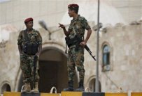 القبائل اليمنية منقسمة بين «القاعدة» و«الحوثيين»