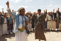 الحوثيون في باب المندب ودول الخليج تلوّح بإجراءات