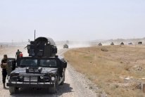 90 ألفاً نزحوا من الرمادي و «داعش» يعتبرهم مرتدّين