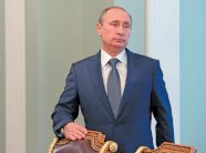  خطة بوتين لإنقاذ النظام السوري من أعدائه... وحلفائه