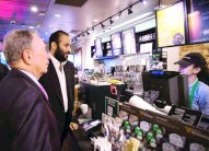 النيويوركية «شونيل» لـ«عكاظ»: سعيدة بتقديم القهوة للأمير محمد بن سلمان