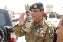 الجنرال الباكستاني كياني بين التقاعد ورئاسة هيئة الدفاع 