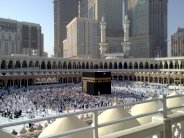 السعودية: أكثر من 1000 كاميرا لمراقبة أروقة المسجد الحرام