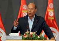 الرئيس التونسي يعفو عن 1039 سجيناً	