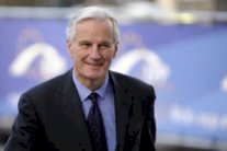 بارنيه يدعو الاتحاد الأوروبي إلى الاستعداد لتدفق كثيف للاجئين السوريين 