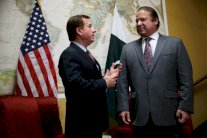 الولايات المتحدة تفرج عن 1,6 مليار دولار كمساعدات لباكستان