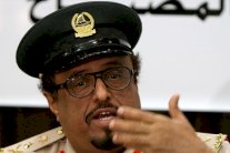  خلفان: الربيع العربي ثورة عقوق الإنسان