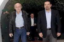 لكل تلك الاسباب لم يلتقِ جنبلاط الحريري في باريس