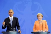 شكوك ألمانية حول ترصد هاتف 