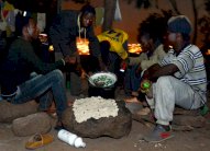 إصابة سبعة من قوات الأمن المغربية في مواجهة مع مهاجرين