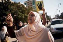 الإخوان: لا اعتراف بتعديل الدستور إلا بعد عودة مرسي رئيسًا