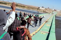 اطباء بلا حدود تتحدث عن نزوح كثيف للمدنيين من السفيرة بسوريا 