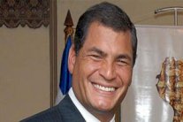 رئيس الإكوادور مستعد لدرس طلب لجوء لسنودن 