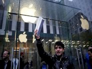 الولايات المتحدة في رأس قائمة دول طلبت معلومات من 