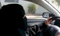 كيري: السماح للنساء في السعودية بقيادة السيارات شأن داخلي 
