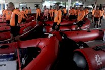 وسط الفيليبين يستعد لوصول اعصار قوي جدا 