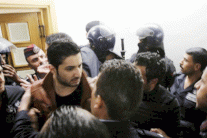 الأمن الأردني يقتحم صحيفة (الرأي)
