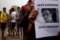 سنودن: برامج التجسس المكثفة تهدد حرية الراي