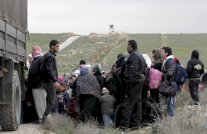 أحكام بالسجن بحق أردنيين تسللا إلى سوريا لدعم مقاتلي المعارضة 