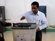 فوز غير متوقع لعبد الله يمين في الانتخابات الرئاسية في المالديف