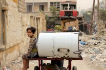 مقتل خمسة اطفال في سقوط قذائف الهاون على مدرسة وسط دمشق 