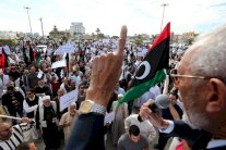 مجلس طرابلس المحلي يدعو لاضراب عام لثلاثة ايام