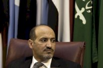  المعارضة السورية تنتظر مبادرات من دمشق وموسكو قبل اتخاذ قرار بالذهاب الى جنيف 