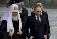 الكنيسة الروسية مستعدة لإعداد لقاء بين البابا فرنسيس والبطريرك كيريل