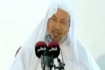 القرضاوي يفتي: لا تجوز طاعة 