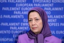 رجوي للغرب: مفاوضات طهران النووية مراوغة ولعب بأمن المنطقة 