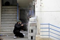 قتلى وجرحى بإشتباكات في طرابلس الشرق بين علويين وسنة