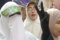 استئناف الاحكام بحق 21 امرأة من مناصري الاخوان في 7 ديسمبر