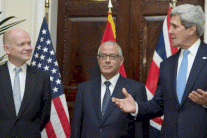 لندن وواشنطن تدعمان الانتقال السياسي في ليبيا